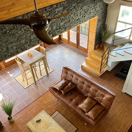 Paradiso Apartment *